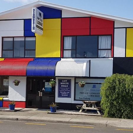 Hat Trick Lodge Motueka Esterno foto