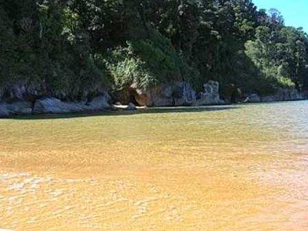 Hat Trick Lodge Motueka Esterno foto