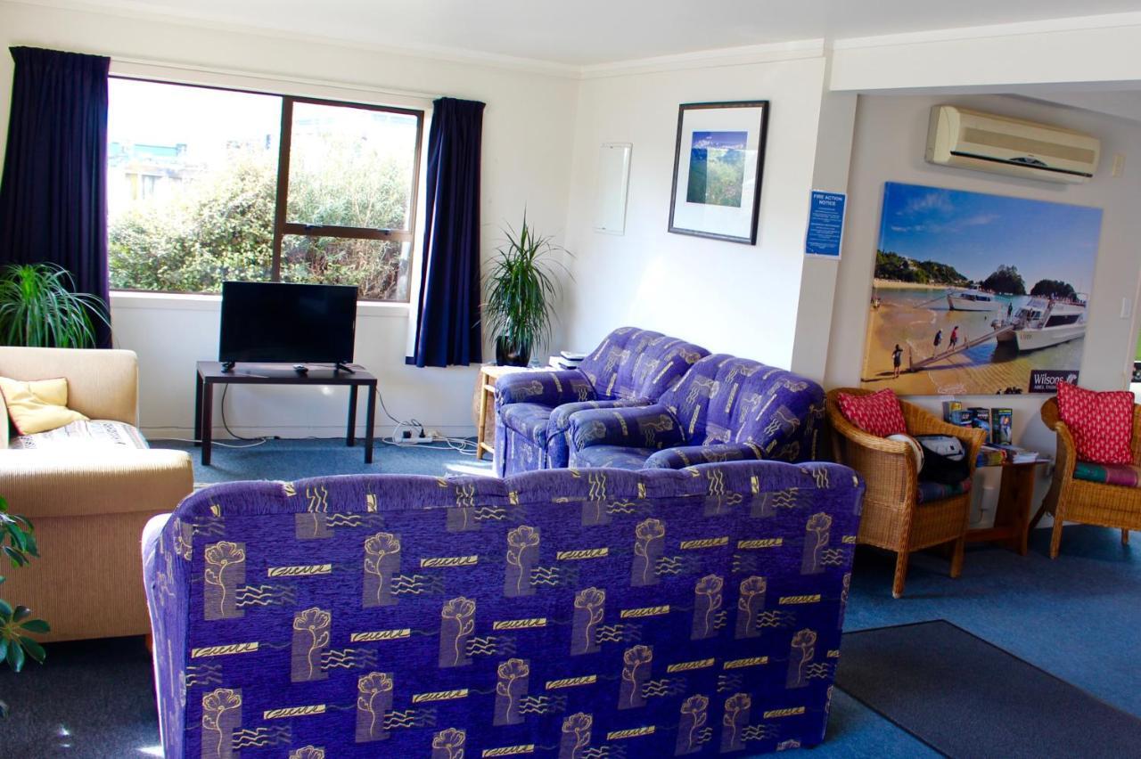 Hat Trick Lodge Motueka Esterno foto
