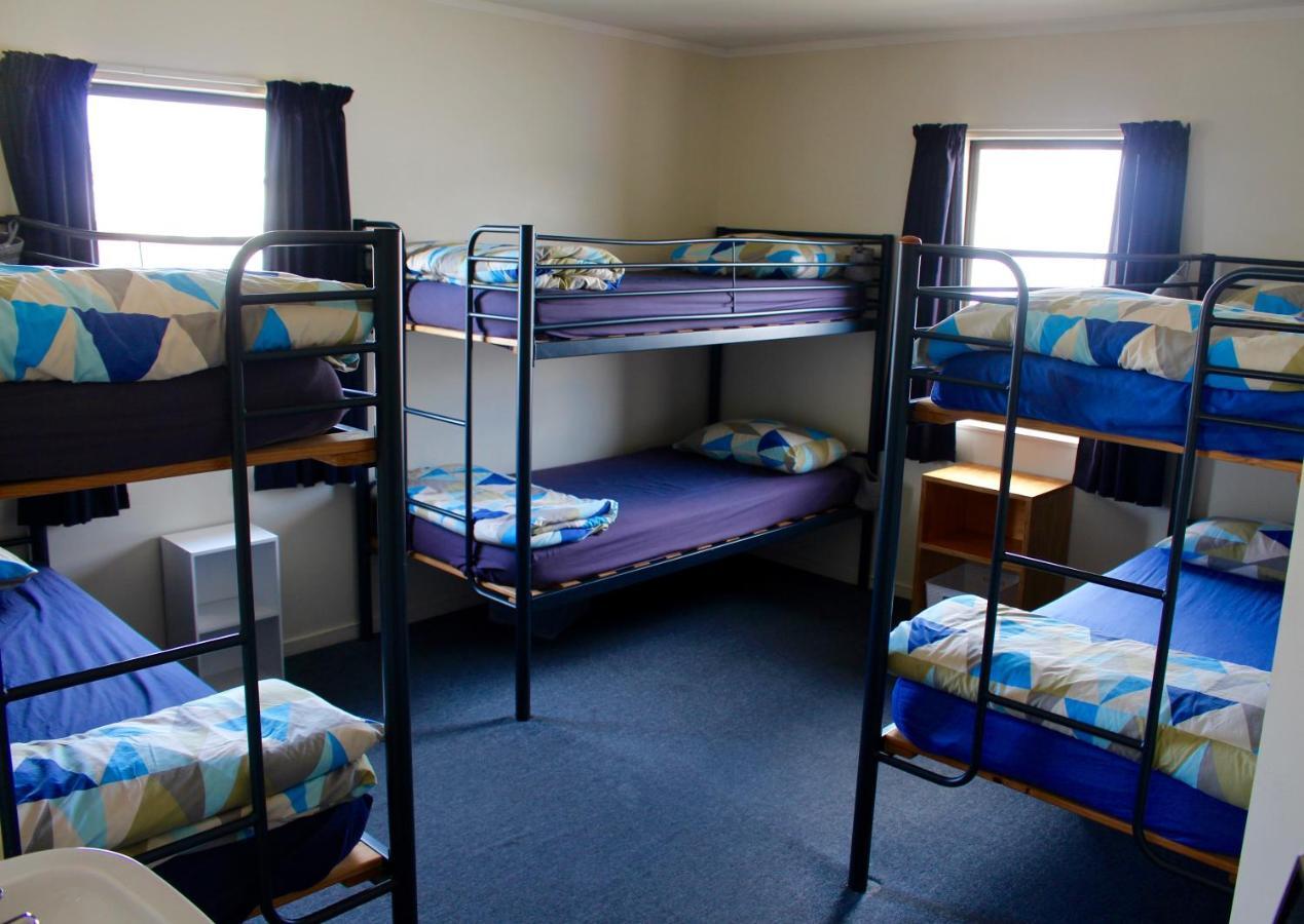 Hat Trick Lodge Motueka Esterno foto